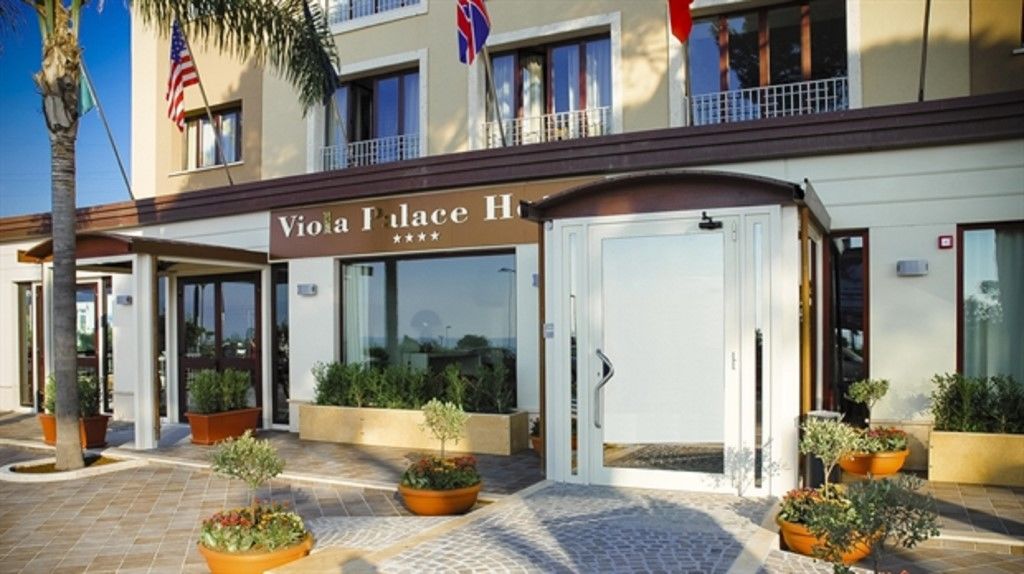Viola Palace Hotel Villafranca Tirrena Eksteriør bilde